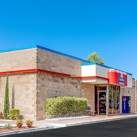 Days Inn By Wyndham Bradenton - Near The Gulf Exterior foto